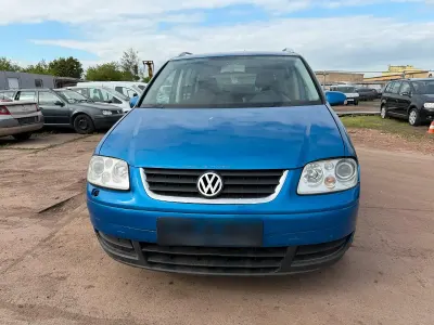 Gebraucht VW Touran 140 PS (102 kW) 2006 Blau Van / Kleinbus