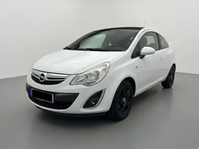 Gebraucht Opel Corsa Color Edition 101 PS (74 kW) 2012 Weiß Kleinwagen