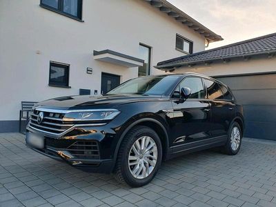 Gebraucht VW Touareg 231 PS (169 kW) 2019 Schwarz SUV