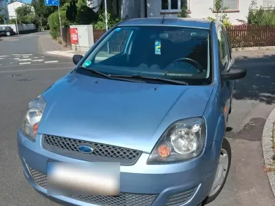 Gebraucht Ford Fiesta 70 PS (51 kW) 2007 Blau Kleinwagen