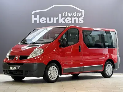 Occasion Renault Trafic Authentique 145 ch (106 kW) 2007 Rouge Monospace