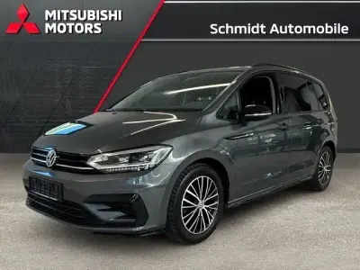 Gebraucht VW Touran R-line 150 PS (110 kW) 2019 Indiumgrau Van / Kleinbus