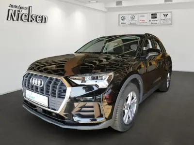 Gebraucht Audi Q3 Ambiente 190 PS (139 kW) 2022 Mythosschwarz (metallic) SUV