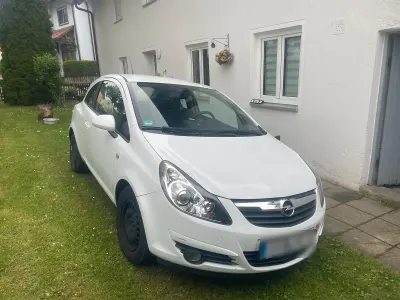 Używany Opel Corsa 90 KM (66 kW) 2009 Biały Hatchback