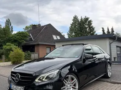 Gebraucht Mercedes E400 AMG 333 PS (244 kW) 2014 Schwarz Limousine