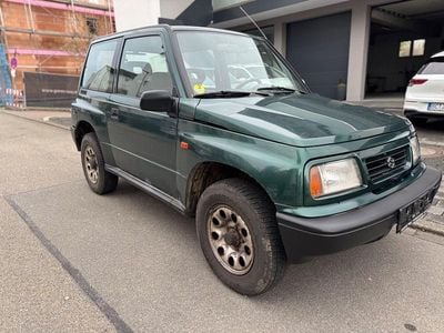 Second-hand Suzuki Vitara 87 CP (63 kW) 2002 Verde SUV