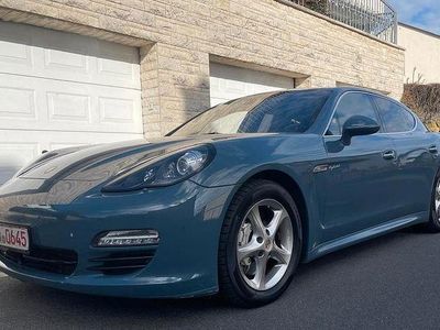 Gebraucht Porsche Panamera 333 PS (244 kW) 2012 Blau Kleinwagen