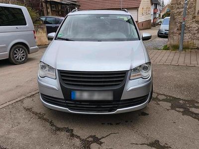 Gebraucht VW Touran 140 PS (102 kW) 2010 Grau Van / Kleinbus