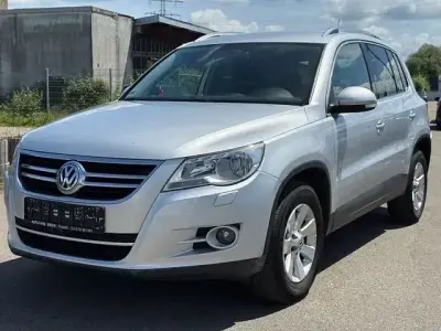 Gebraucht VW Tiguan Sportline 140 PS (102 kW) 2010 Silber SUV