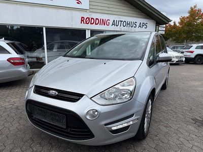 Gebraucht Ford S-MAX Business Edition 140 PS (102 kW) 2014 Silber Van / Kleinbus