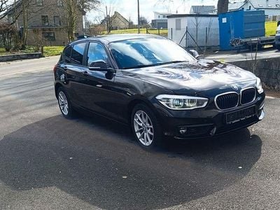 Gebraucht BMW 118 Sport Line 136 PS (100 kW) 2018 Braun Kleinwagen