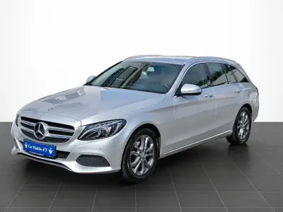 Gebraucht Mercedes C180 156 PS (114 kW) 2015 Silber Limousine