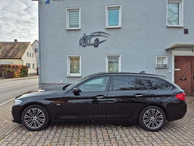 Gebraucht BMW 520 Sport Line 190 PS (139 kW) 2018 Schwarz Kombi