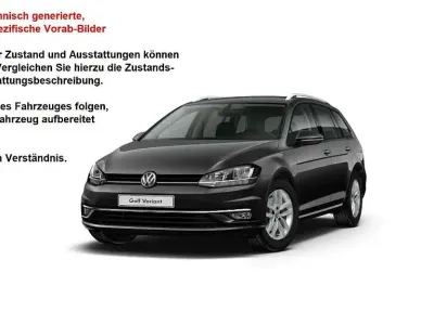 Gebraucht VW Golf VII Comfortline 116 PS (85 kW) 2017 Deep black perleffekt Kombi