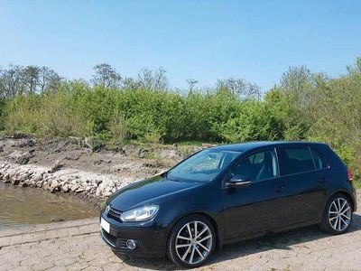 Gebraucht VW Golf VI Comfortline 105 PS (77 kW) 2010 Schwarz Kleinwagen