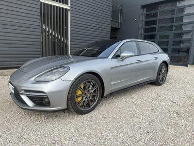 Porsche Panamera Turbo
