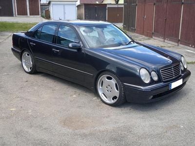 Gebraucht Mercedes E55 AMG AMG 481 PS (353 kW) 1999 Schwarz metallic Limousine