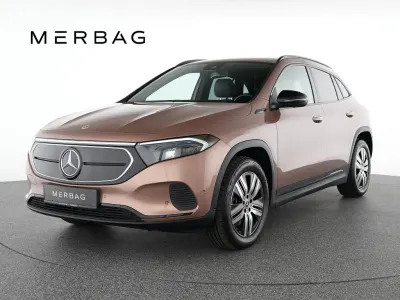 Gebraucht Mercedes EQA250 Electric Art 139 kW (190 PS) 2022 Gold SUV