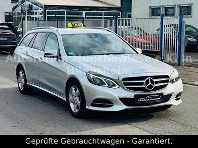 Gebraucht Mercedes E220 Avantgarde 170 PS (125 kW) 2015 Silber Kombi