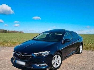 Usata Opel Insignia Sport 136 CV (100 kW) 2018 Andere farben Berlina