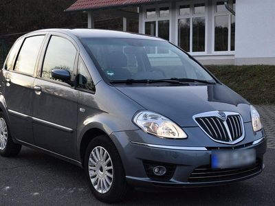 Gebraucht Lancia Musa 95 PS (69 kW) 2008 Grau Van / Kleinbus