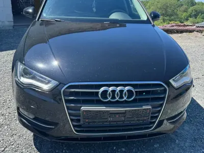 Używany Audi A3 Sportback 122 KM (89 kW) 2013 Czarny Hatchback