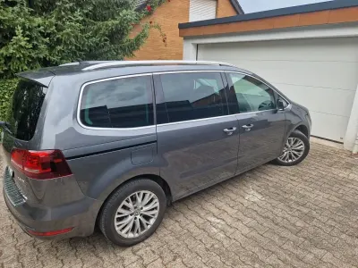 Gebraucht VW Sharan 150 PS (110 kW) 2015 Grau Van / Kleinbus