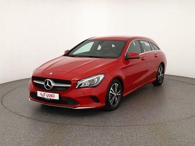 Mercedes CLA200