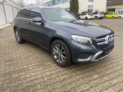 Mercedes GLC220