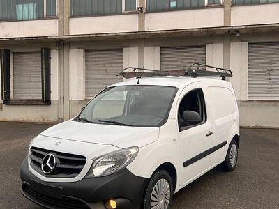 Mercedes Citan 109