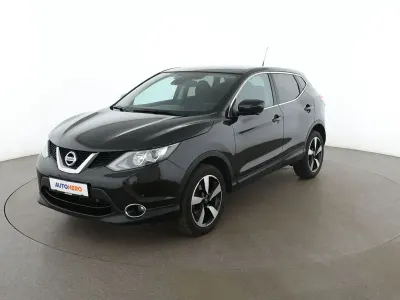 Gebraucht Nissan Qashqai N-Connecta 163 PS (119 kW) 2015 Schwarz SUV