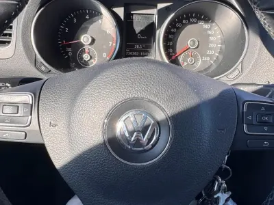 Gebraucht VW Golf VI 122 PS (89 kW) 2009 Schwarz Kleinwagen