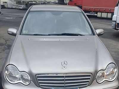 Mercedes C280