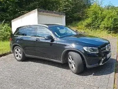 Gebraucht Mercedes GLC250 204 PS (150 kW) 2016 Schwarz SUV