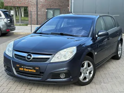 Gebraucht Opel Signum Edition 120 PS (88 kW) 2007 Blau Kleinwagen