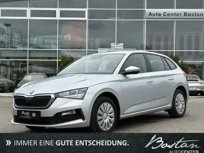 Gebraucht Skoda Scala Cool Plus 110 PS (80 kW) 2021 Silber Kleinwagen