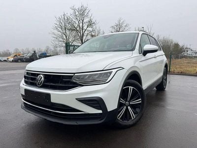 Weiß Gebraucht 2021 VW Tiguan Life SUV | 18.900 € (Fairer Preis)