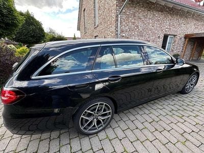Mercedes E220