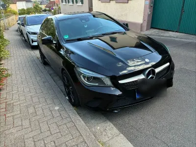 Gebraucht Mercedes CLA250e Shooting Brake 211 PS (155 kW) 2015 Schwarz Kombi