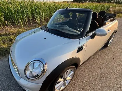 Gebraucht Mini Cooper Cabriolet Chili 122 PS (89 kW) 2013 Silber Cabrio