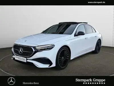 Gebraucht Mercedes E220 AMG 197 PS (144 kW) 2025 Manufaktur lack manufaktur opa Limousine