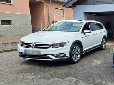 VW Passat Alltrack