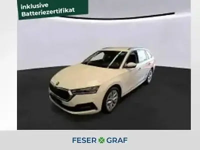 Gebraucht Skoda Octavia 204 PS (150 kW) 2023 Candy weiss Kombi