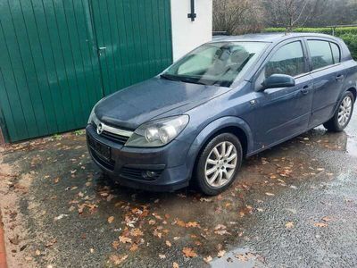 gebraucht Opel Astra 1.8 Sport