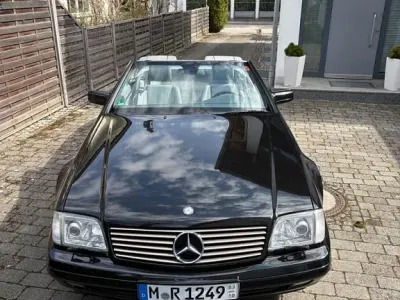 Używany Mercedes SL280 193 KM (141 kW) 1999 Czarny Kabriolet