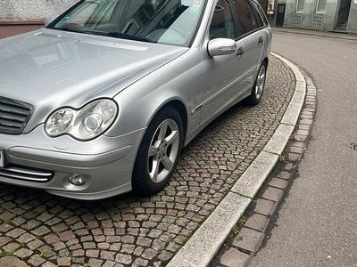Gebraucht Mercedes C220 150 PS (110 kW) 2005 Kombi