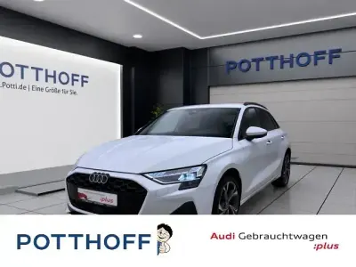 Gebraucht Audi A3 Business 116 PS (85 kW) 2025 Gletscherweiß metallic Limousine