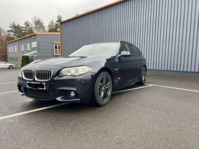 Gebraucht BMW 525 M Sport 218 PS (160 kW) 2014 Schwarz Kombi