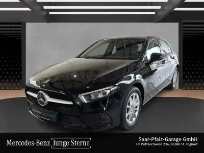 Gebraucht Mercedes A250 160 PS (117 kW) 2021 Nachtschwarz Limousine