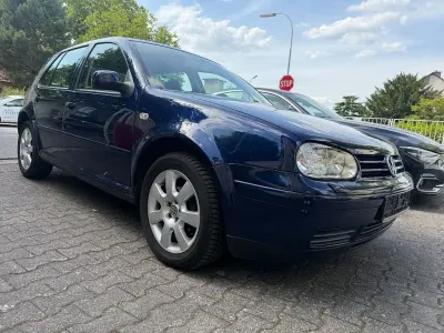 Gebraucht VW Golf IV Pacific 105 PS (77 kW) 2003 Blau Limousine